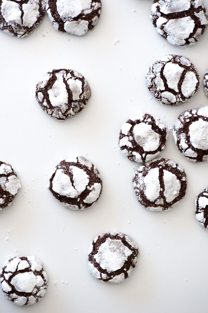 Chocolate Crackle Cookies - The Sweet Rebellion